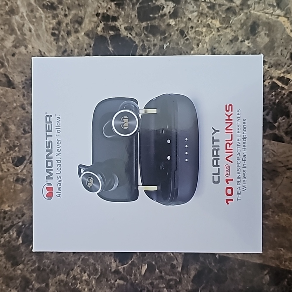 Brand new sealed Monster Clarity 101 plus airlinks wireless in ear headphones